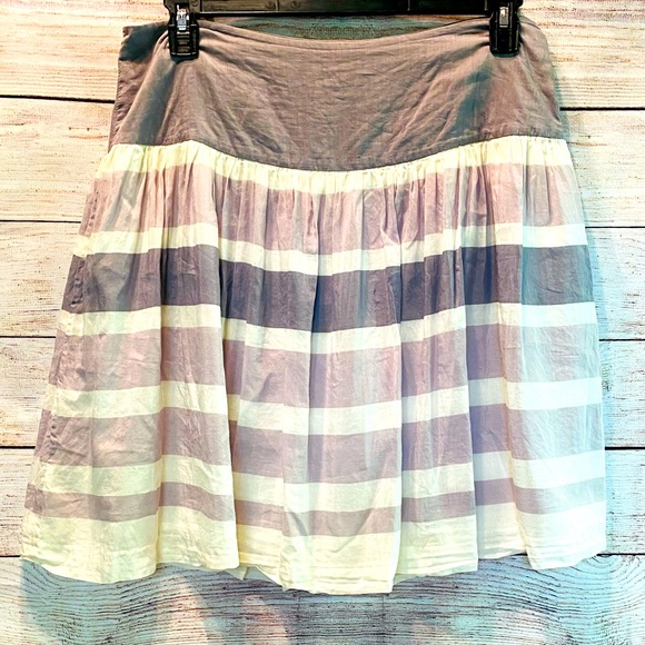 GAP Dresses & Skirts - Gap Striped Lined Flair Skirt Size 12